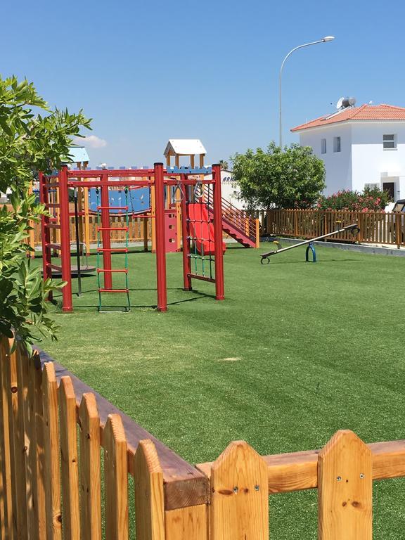 Mythical Sands Resort - Antonios Paralimni Dış mekan fotoğraf