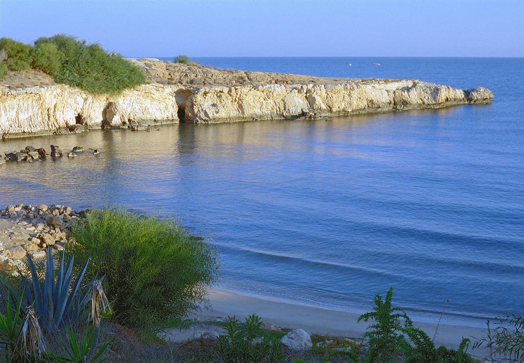 Mythical Sands Resort - Antonios Paralimni Dış mekan fotoğraf